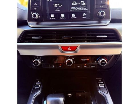 Used 2020 Kia Telluride S AWD/4WD image 14