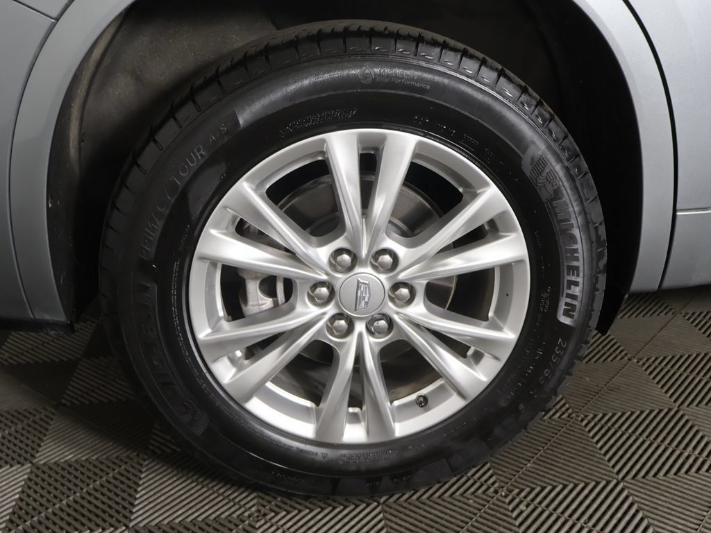 Used 2024 Cadillac XT6 Luxury w/ LPO, Floor Liner Package AWD/4WD image 21