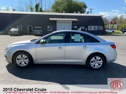 Used 2015 Chevrolet Cruze LS FWD image 6