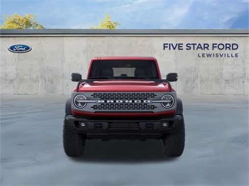 New 2025 Ford Bronco Badlands image 7