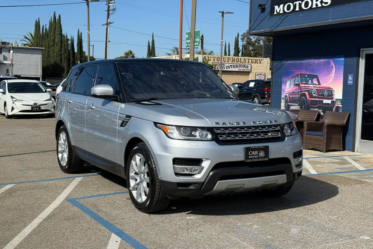 Used 2016 Land Rover Range Rover Sport HSE AWD/4WD image 4