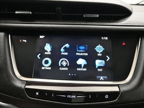 Used 2018 Cadillac XT5 Luxury w/ Driver Awareness Package FWD image 18