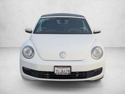 Used 2016 Volkswagen Beetle 1.8T Denim image 2