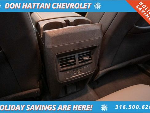 Used 2024 Chevrolet Colorado ZR2 w/ ZR2 Convenience Package III image 26
