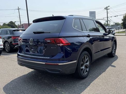 Used 2023 Volkswagen Tiguan SE w/ Panoramic Sunroof Package AWD/4WD image 4