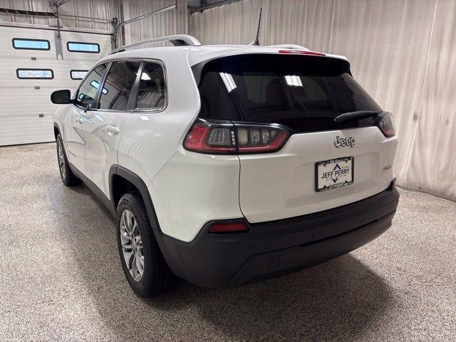 Used 2019 Jeep Cherokee Latitude Plus w/ Cold Weather Group FWD image 6