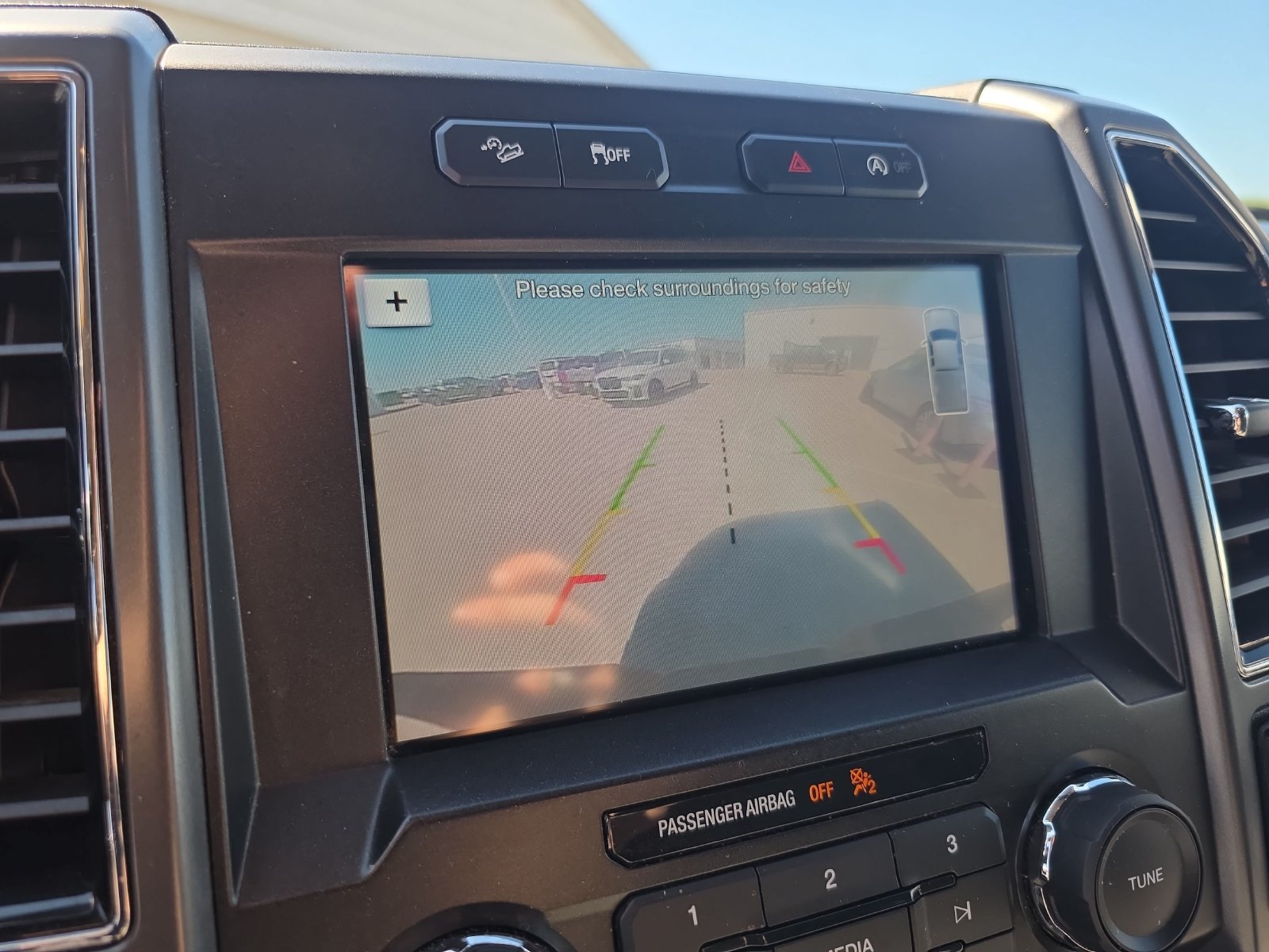 Used 2018 Ford F150 XLT w/ Equipment Group 302A Luxury AWD/4WD image 20