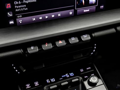 Used 2023 Porsche 911 GT3 image 60