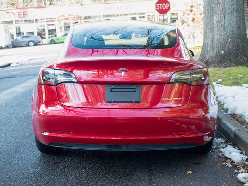 Used 2022 Tesla Model 3 Long Range image 7