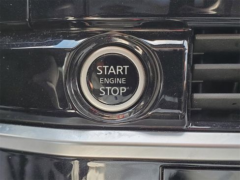 Certified 2024 Nissan Pathfinder Platinum w/ Cargo Package image 31