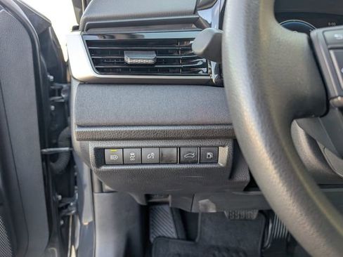 Used 2025 Toyota Camry LE FWD image 11