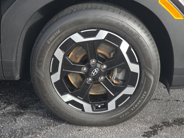 Certified 2025 Hyundai Santa Fe SEL FWD image 25