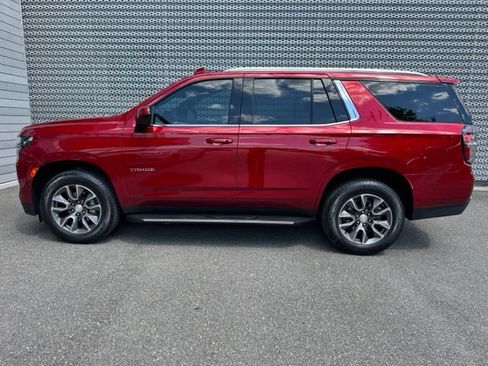 Used 2022 Chevrolet Tahoe LT RWD image 2