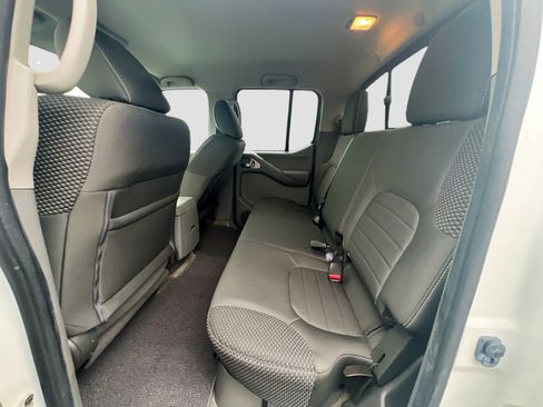 Used 2017 Nissan Frontier Desert Runner RWD image 45