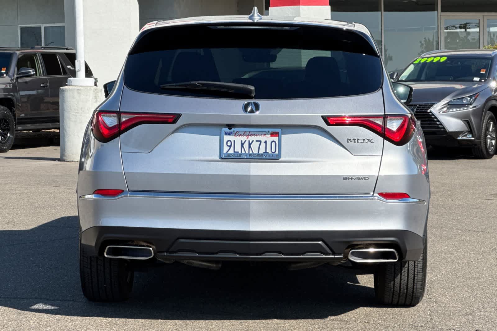 Used 2024 Acura MDX SH-AWD image 8