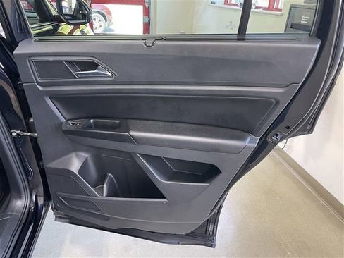 Used 2018 Volkswagen Atlas SE AWD/4WD image 28