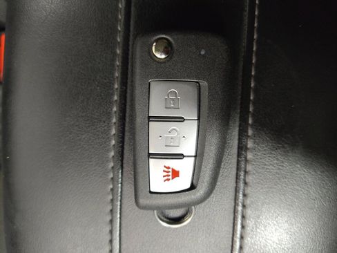 Used 2021 Nissan Rogue Sport S FWD image 32