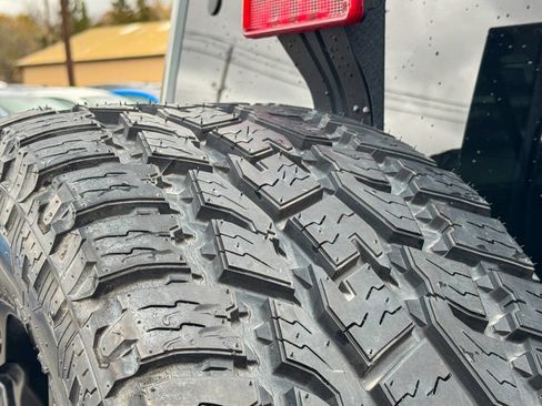 Used 2015 Jeep Wrangler Unlimited Sahara w/ Connectivity Group image 31