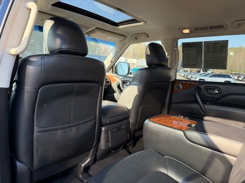 Used 2019 INFINITI QX80 Luxe image 27