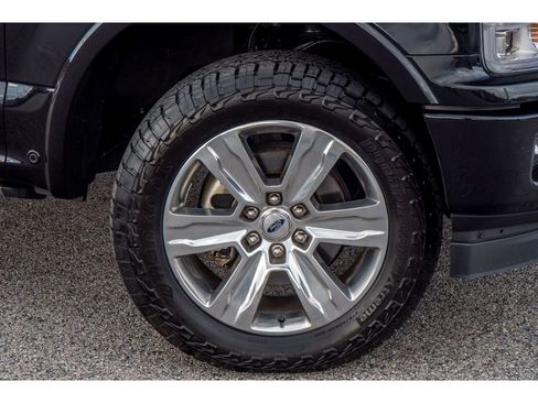 Used 2020 Ford F150 Platinum w/ Equipment Group 701A Luxury image 31