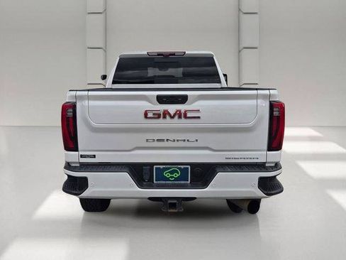 Used 2024 GMC Sierra 2500 Denali w/ Technology Package AWD/4WD image 4