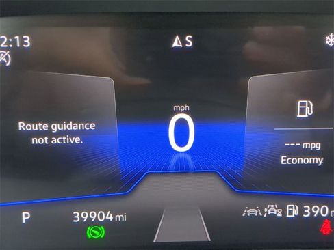 Used 2024 Volkswagen Tiguan Wolfsburg Edition image 16