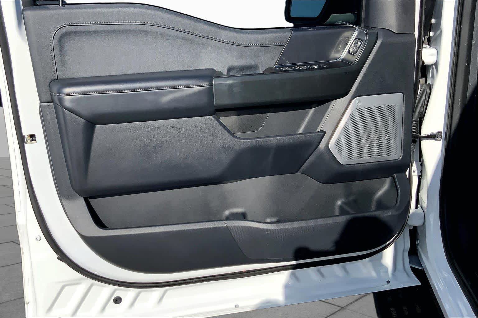 Used 2023 Ford F150 Raptor AWD/4WD image 40