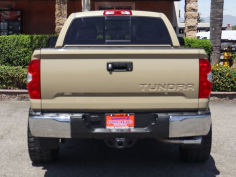 Used 2017 Toyota Tundra SR5 RWD image 7