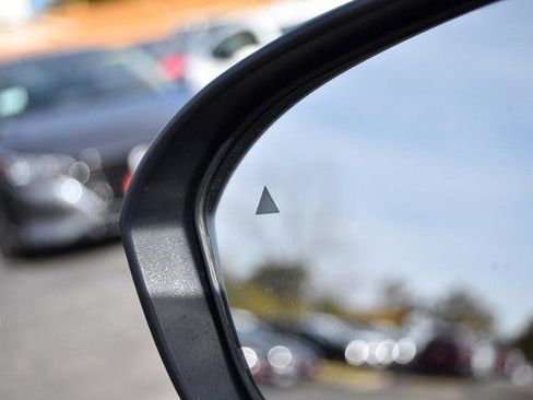 New 2026 Nissan Kicks SV w/ SV Premium Package image 10