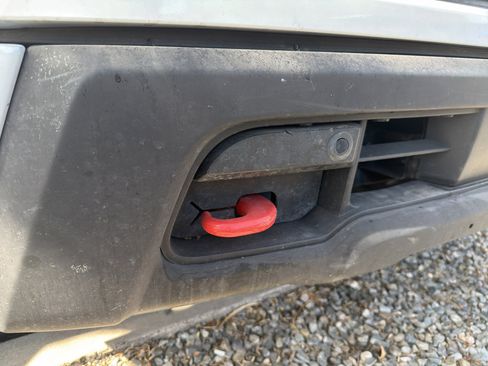 Used 2021 Nissan Titan PRO-4X w/ Pro-4x Convenience Package image 6