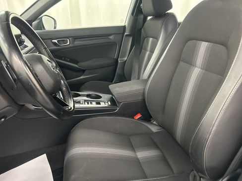 Used 2023 Honda Civic Sport image 9
