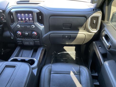 Used 2020 GMC Sierra 2500 Denali w/ Denali Ultimate Package AWD/4WD image 26