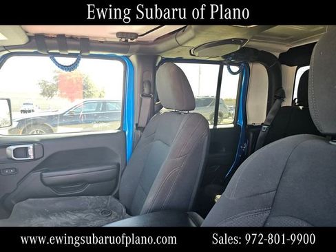 Used 2023 Jeep Gladiator Willys image 6