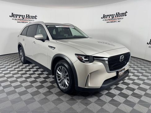 Used 2024 MAZDA CX-90 Plug-In Hybrid w/ Preferred AWD/4WD image 5