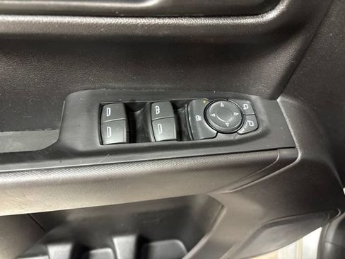Used 2022 Chevrolet Silverado 1500 Custom RWD image 21