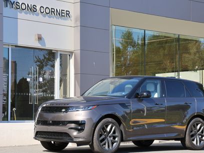 New 2026 Land Rover Range Rover Sport Dynamic SE