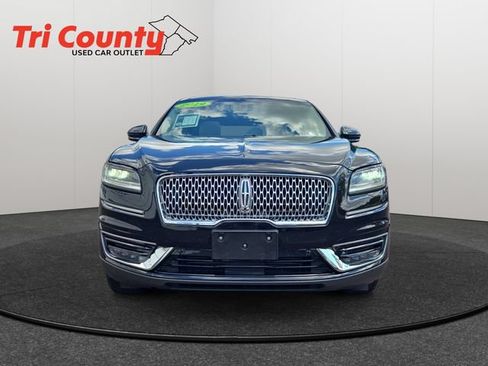 Used 2019 Lincoln Nautilus Reserve AWD/4WD image 2