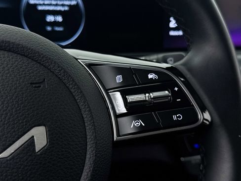 Certified 2024 Kia Seltos X-Line AWD/4WD image 34