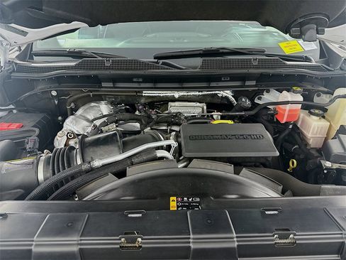 Used 2023 Chevrolet Silverado 2500 High Country w/ Z71 Off-Road Package image 30