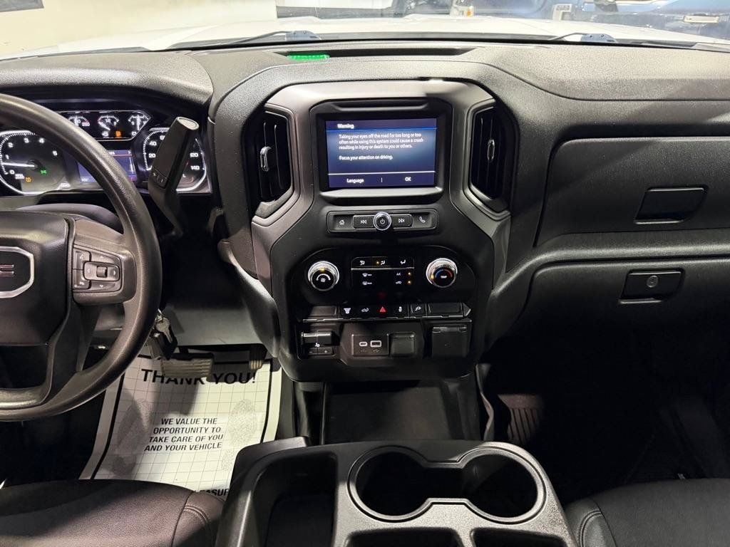Used 2023 GMC Sierra 3500 Pro w/ Gooseneck/5TH Wheel Package AWD/4WD image 20
