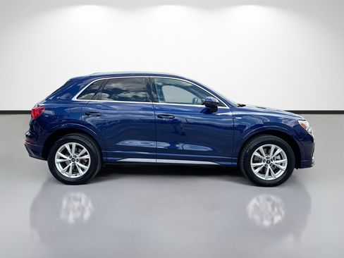 Used 2025 Audi Q3 2.0T Premium AWD/4WD image 2