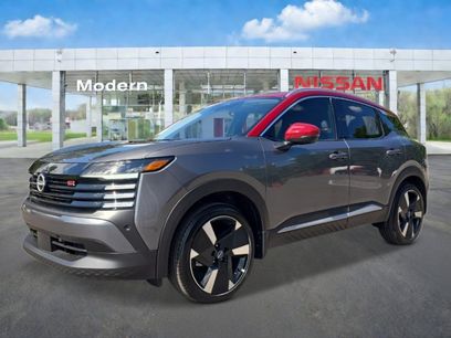 New 2026 Nissan Kicks SR w/ SR Premium Package