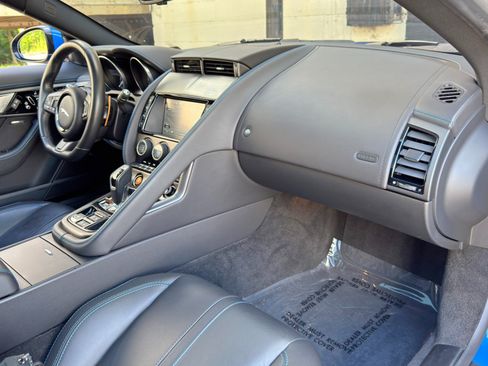 Used 2017 Jaguar F-TYPE S British Design Edition RWD image 15
