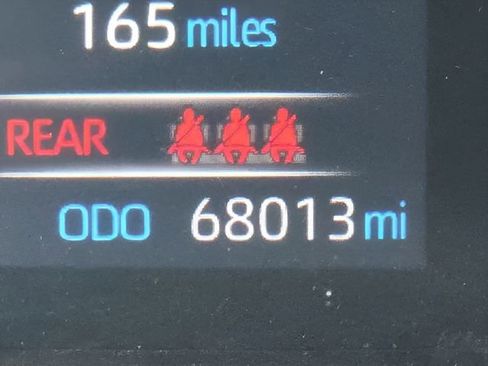 Used 2022 Toyota RAV4 LE image 24