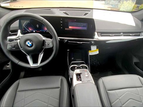 New 2025 BMW X1 xDrive28i w/ Premium Package image 5