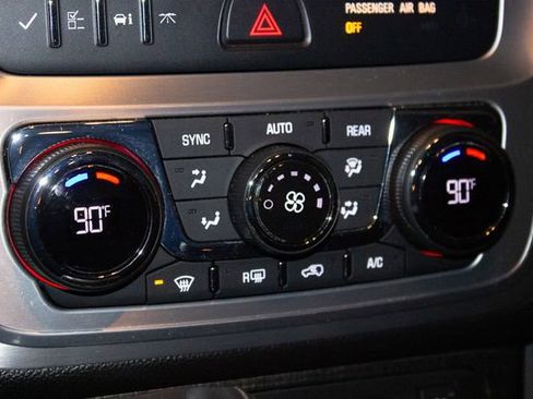 Used 2013 GMC Acadia SLT image 33