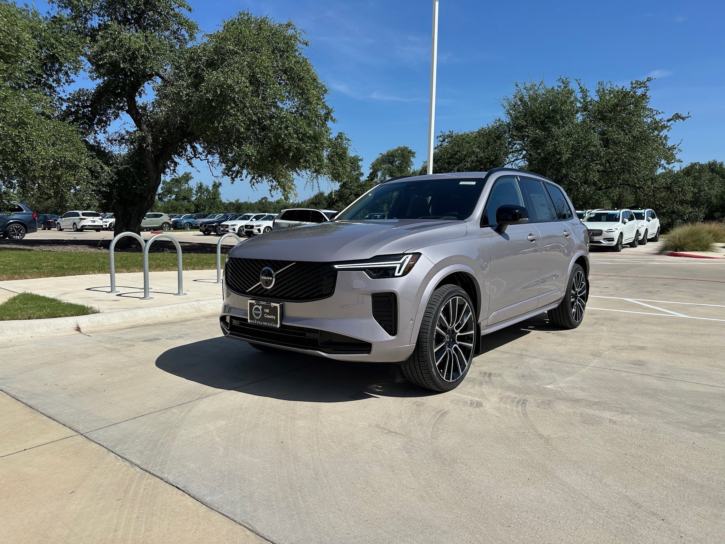 Used 2026 Volvo XC90 B6 Ultra w/ Protection Package Premier AWD/4WD image 2
