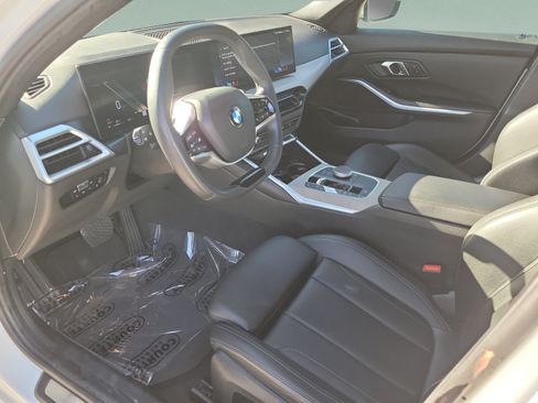 Used 2025 BMW 330i Sedan RWD image 16