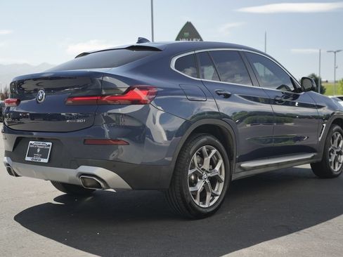 Used 2025 BMW X4 xDrive30i w/ Premium Package AWD/4WD image 5