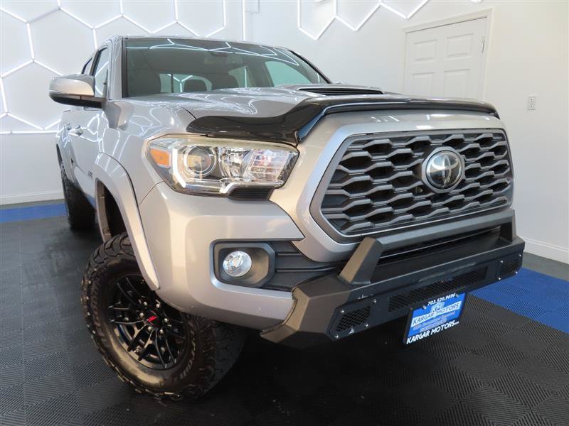 Used 2021 Toyota Tacoma TRD Sport AWD/4WD image 2